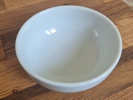 Kleine IKEA Schalen aus Porzellan