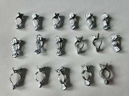 Lot de 17 petites pinces à rideaux argentées anciennes