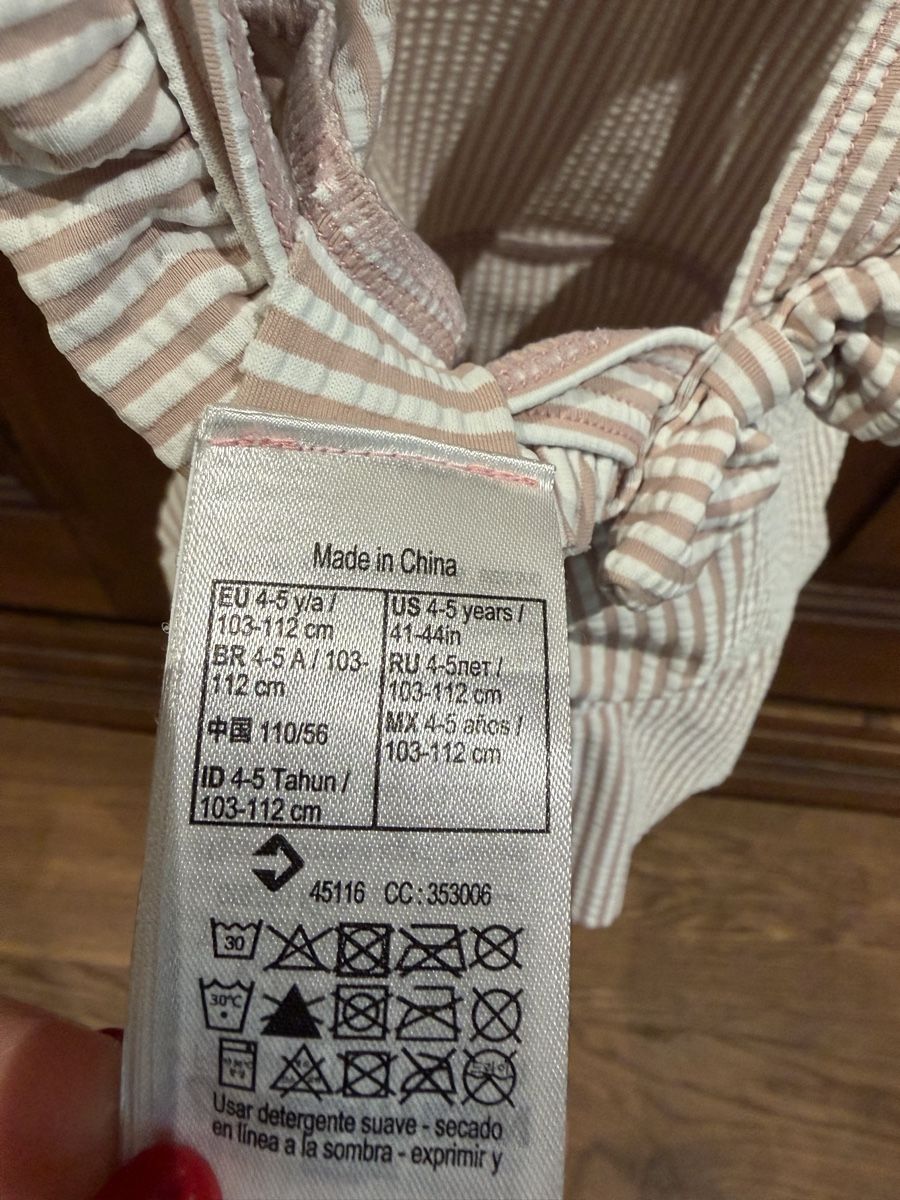 Costumi da bagno & Bikini: Süsser Mädchen Badeanzug Badekleid 110 – Usato da Pratteln venduto da Daily88 2