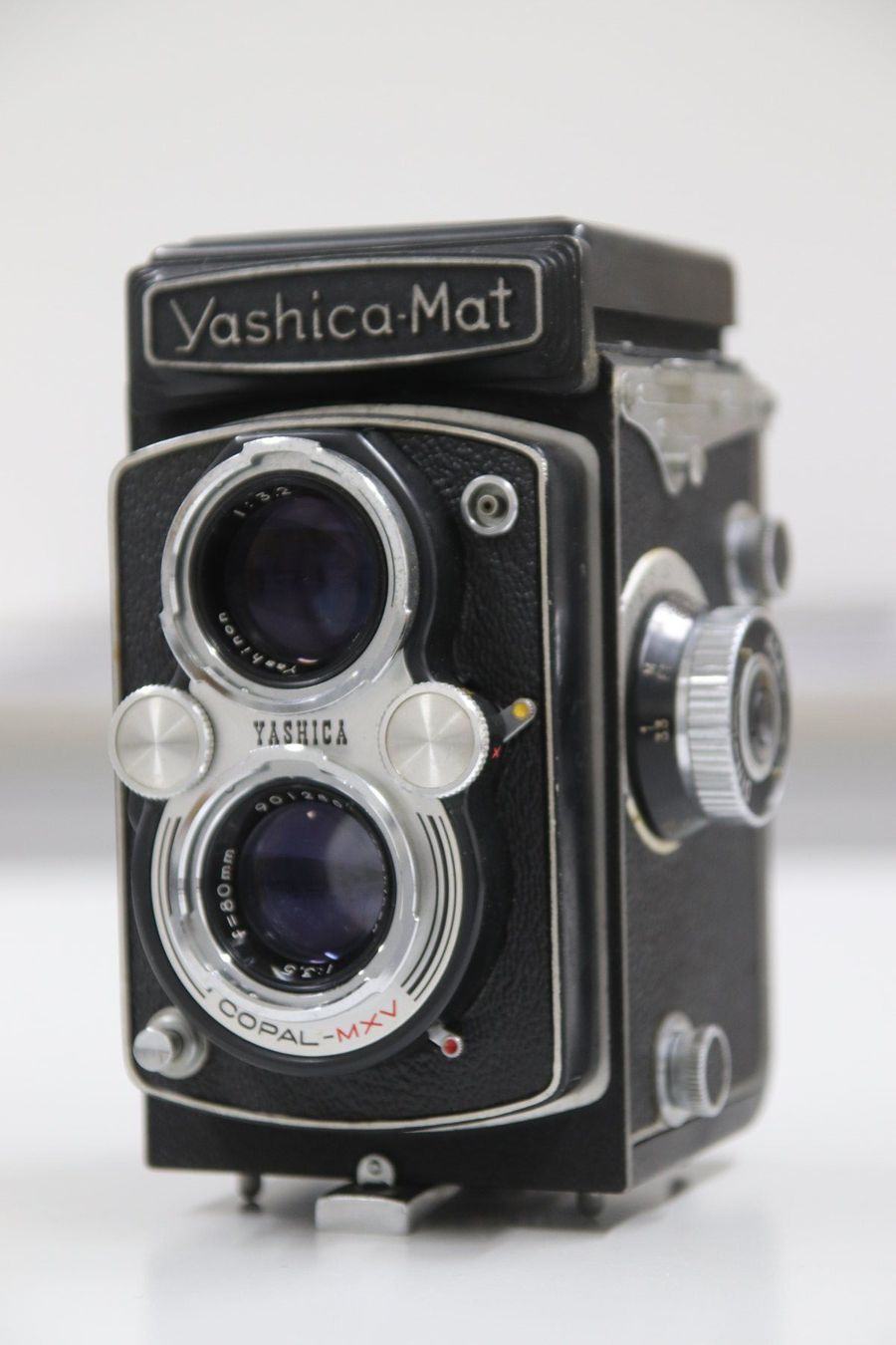 Yashica Fotocamera: Yashica-Mat Mittelformat Kamera – Usato da Wikon venduto da digital4you 9