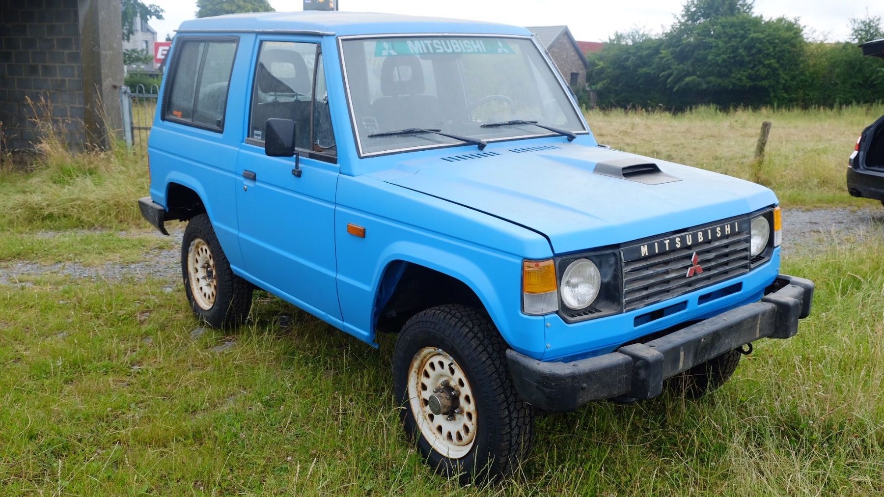 Mitsubishi Sonstiges Fahrzeugzubehör: Mitsubishi Pajero – Gebraucht aus Neuhausen von Jeff.