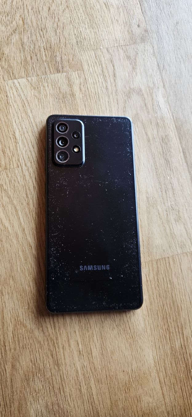 Samsung Telefoni cellulari / Smartphones: Samsung Galaxy A72, G5 schwarz, – Usato da Morschach venduto da Jean_Nine 1