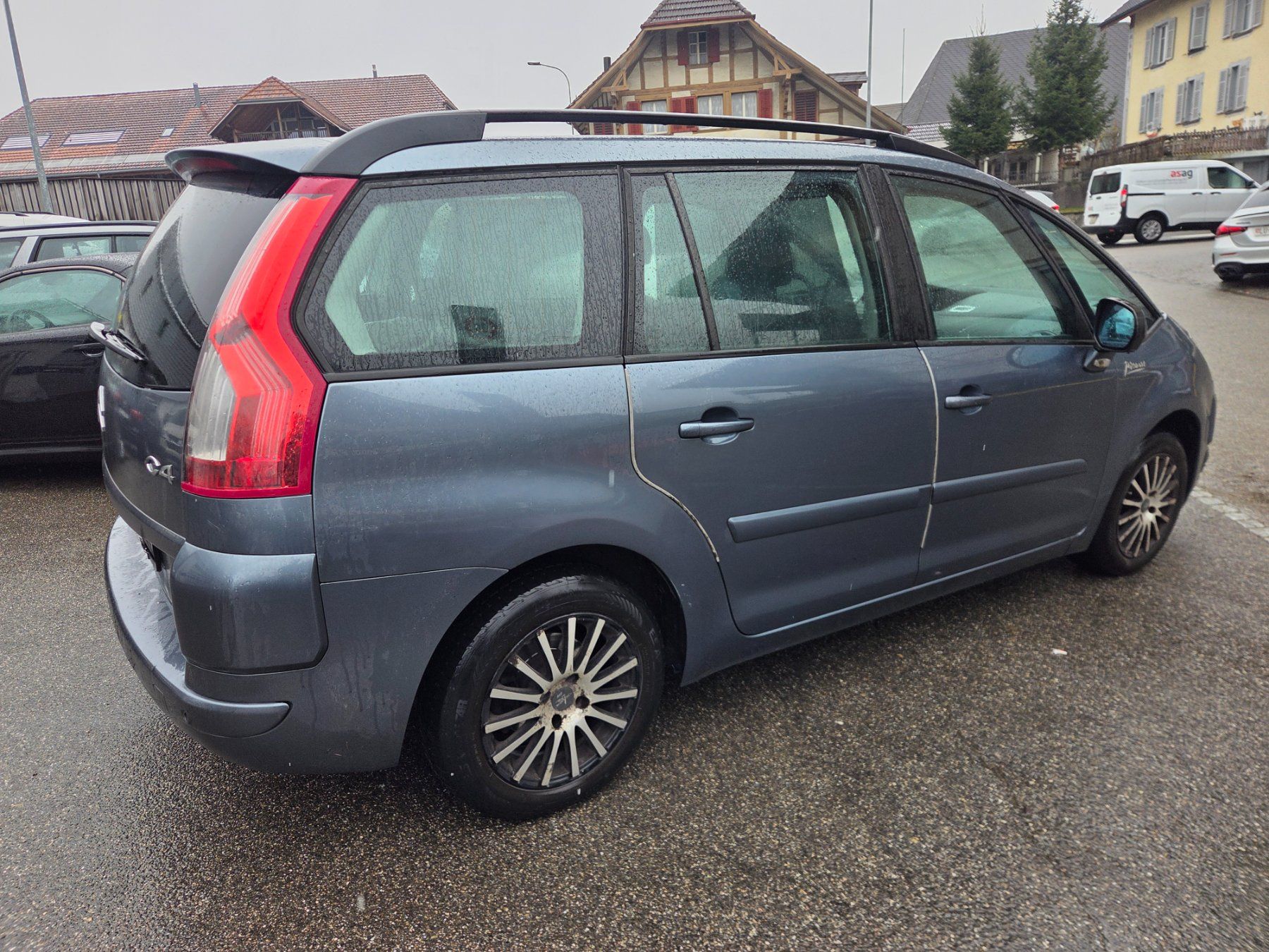 Citroën Autos: Citroen C4 Picasso 2.0i – Gebraucht aus Herzogenbuchsee von Hibru 6