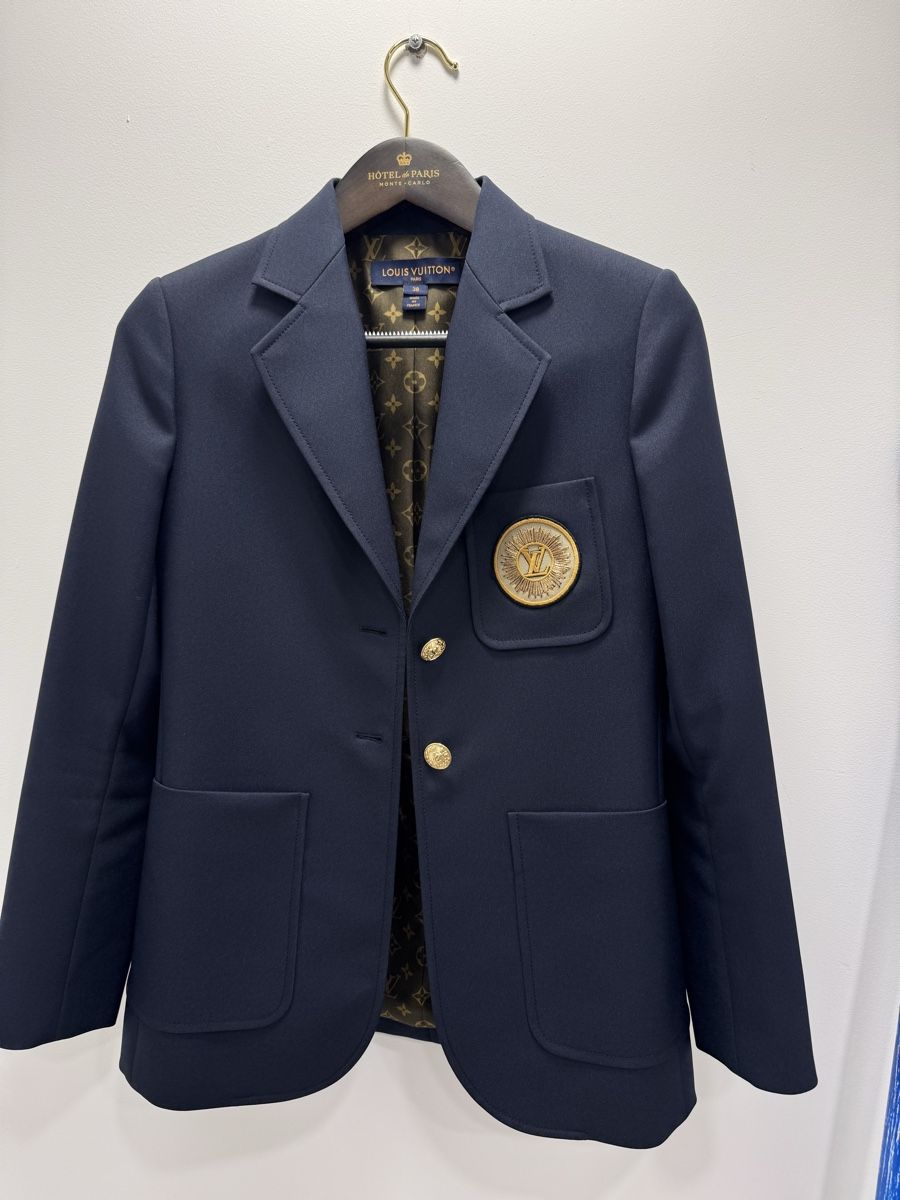 Louis Vuitton Vestes: Louis Vuitton jacket, 38 IT navy blue, NEW – Neuf (Voir description) à Thonex par Lux_brands01 1