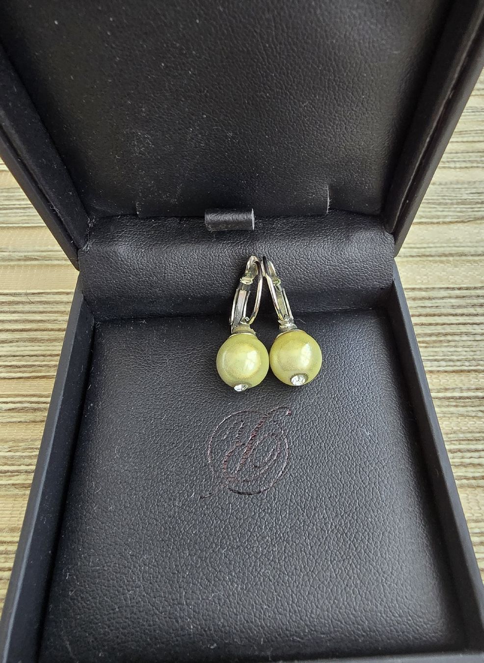 Ohrringe & -stecker: Wunderschöne Ohrringe – Neu (gemäss Beschreibung) aus Wädenswil von sos_6vlx