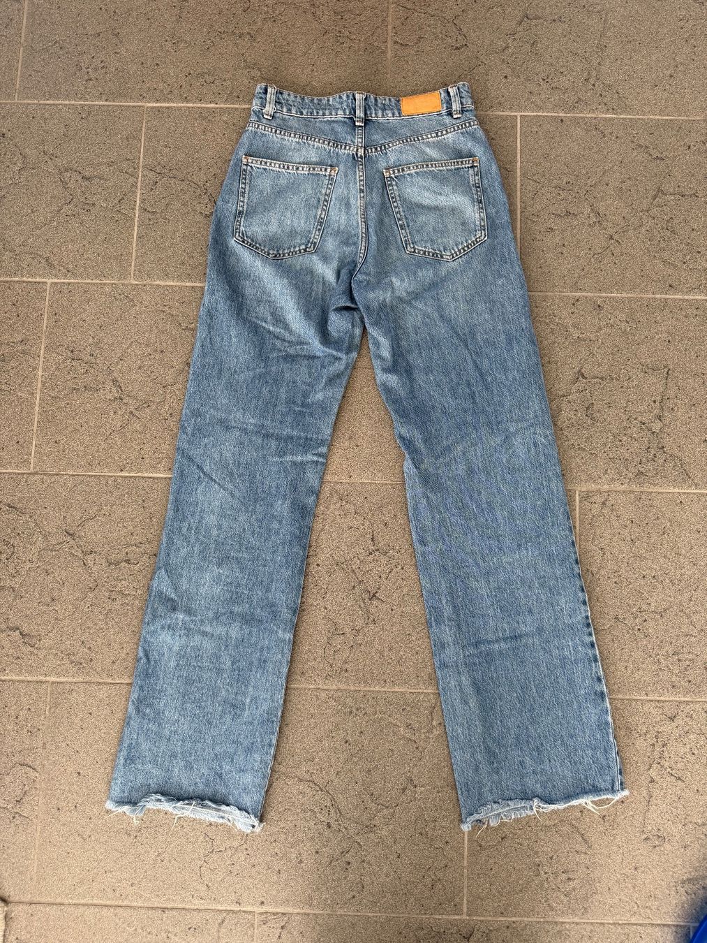 Stradivarius Jeans: Jeans Grösse 36 – Neuf (Voir description) à Rupperswil par Nila_7 1