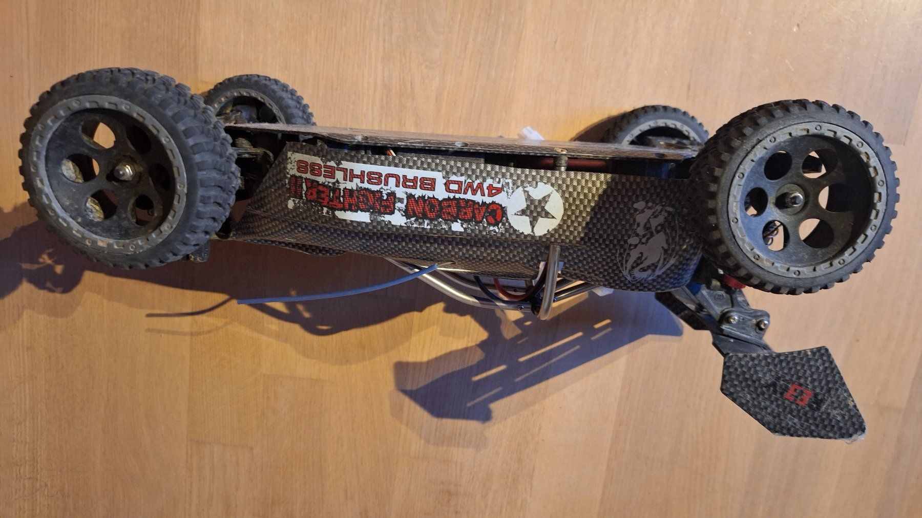 RC Modellbau: ferngesteuertes Auto – Defekt aus Zürich von ak2006 1