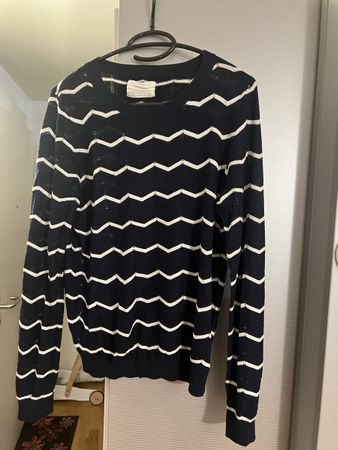 Pullover mit Muster (blau/weiss)