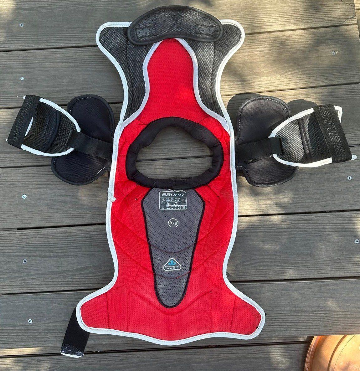 Bauer Protections: BAUER Schulterschutz JR – D'occasion à Langenthal par Steinadler129 4