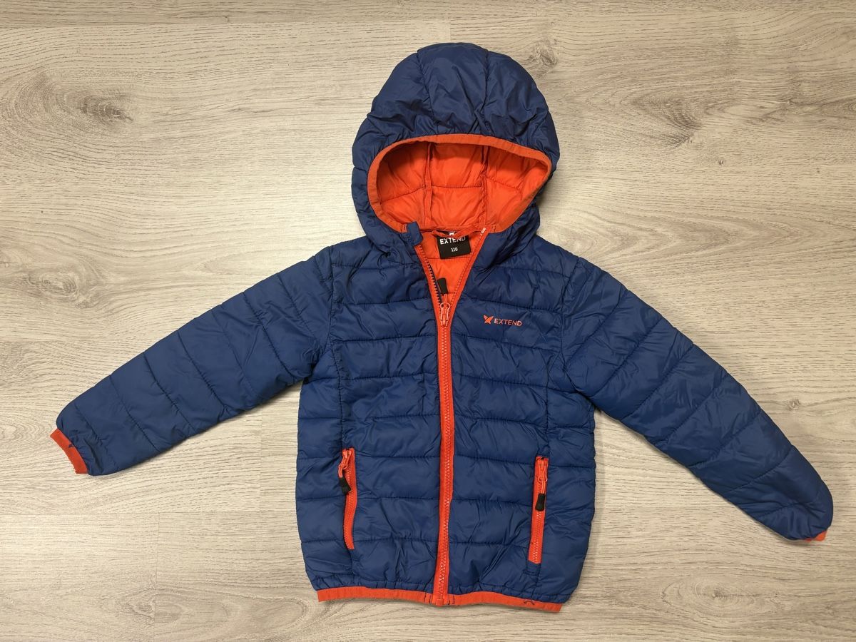 Giacche & Cappotti: Extend Kinder-Daunenjacke Gr. 110 – Usato da Würenlos venduto da angiie