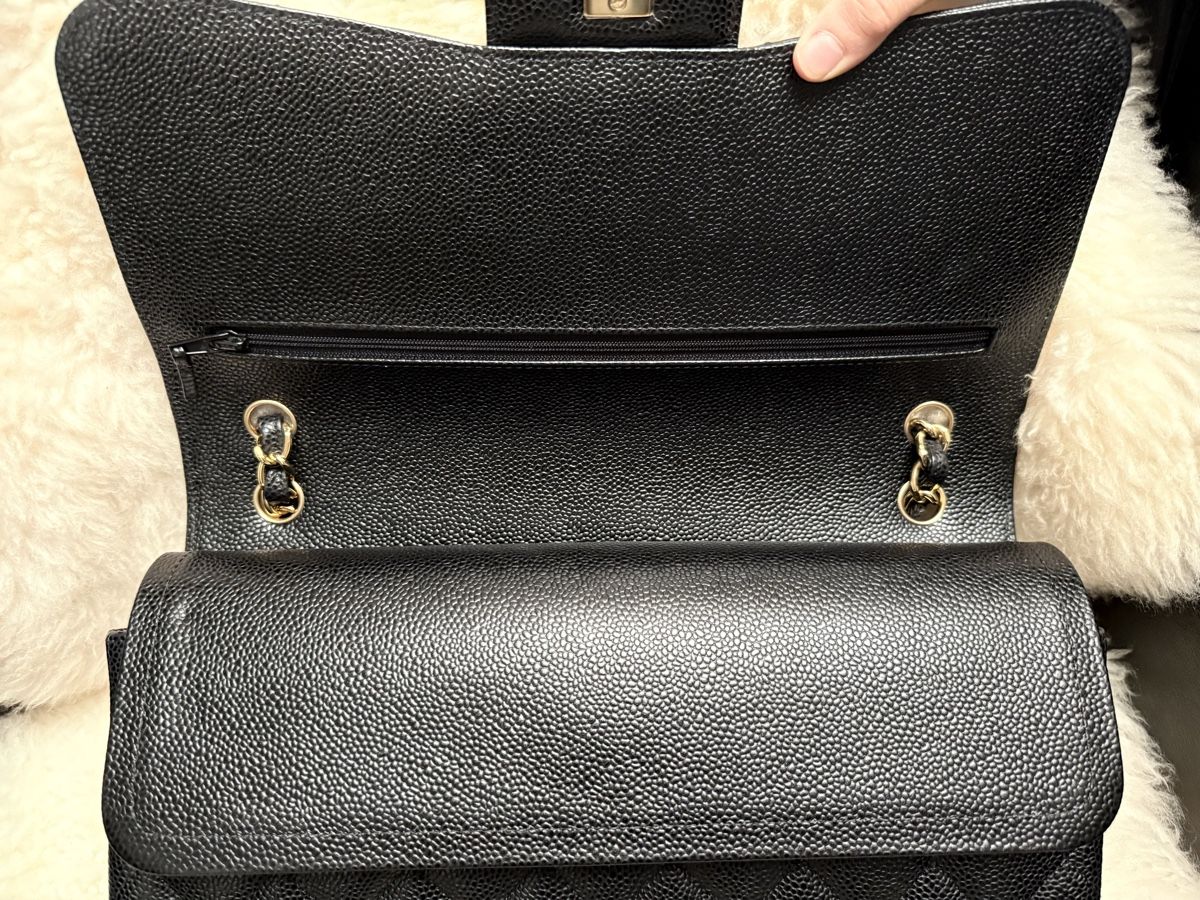 Chanel Borse da donna: Chanel large classic double flap, black caviar leather – Nuovo (secondo la descrizione) da Adliswil venduto da mun_k9pf 8