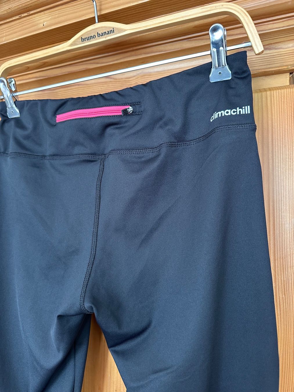 Adidas Leggings: Gr L ADIDAS Trainingshose Climacool Climachill – Gebraucht aus Rickenbach b. Wil von sunneschii_ 3