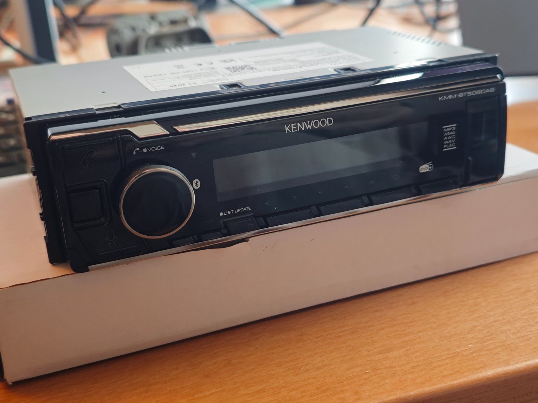 Kenwood Radios: Kenwood KMMBT508DAB – Neuf (Voir description) à Zetzwil par bugkeeper