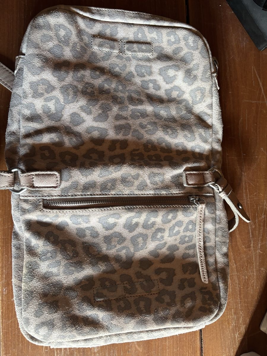 Liebeskind Borse da donna: Tasche mit Leo-Muster Liebeskind – Usato da Schlossrued venduto da sumoggu 1