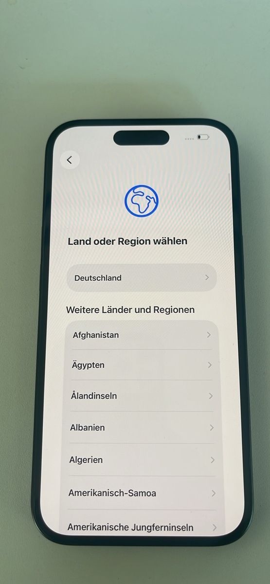 Apple Handys / Smartphones: iPhone 15 128gb – Neu (gemäss Beschreibung) aus Zürich von kev_t5wj