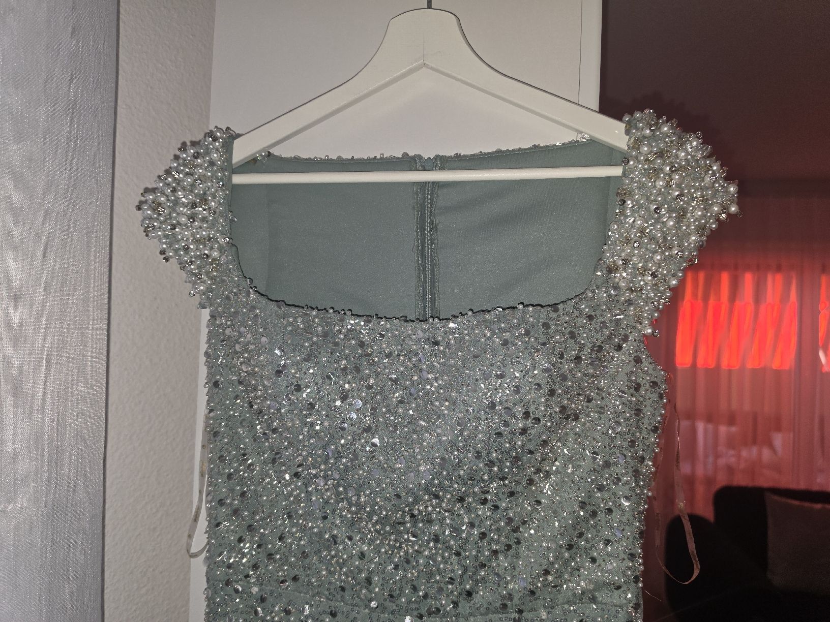 Kleider: Abendkleid mit Perlen und Steinen Grösse S neu – Neu und originalverpackt aus Brüttisellen von sah_rk8z 2