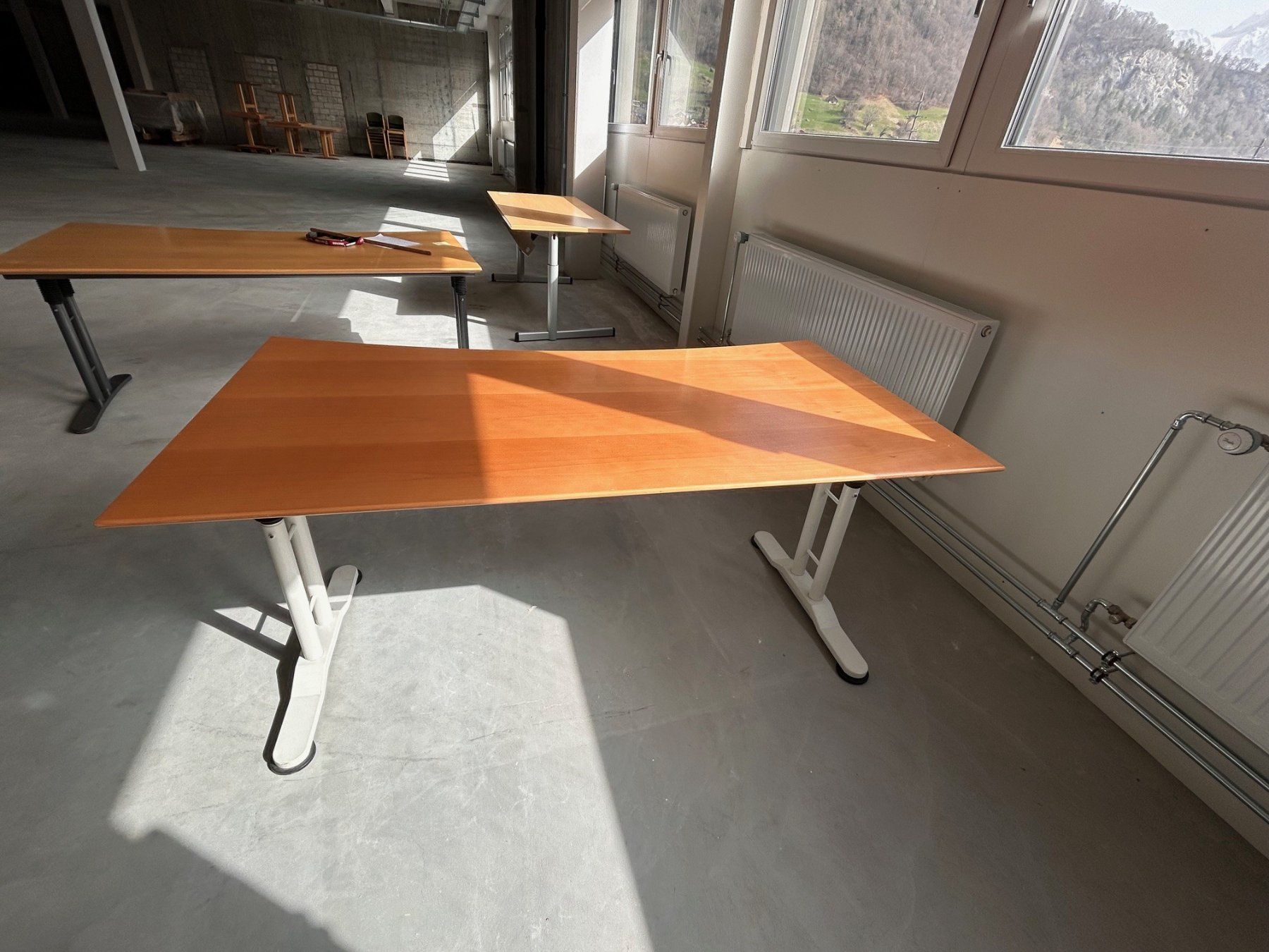 Scrivanie: Gebrauchter Bürotisch/Arbeitstisch, Holz – Usato da Mels venduto da fre_kqy2 2
