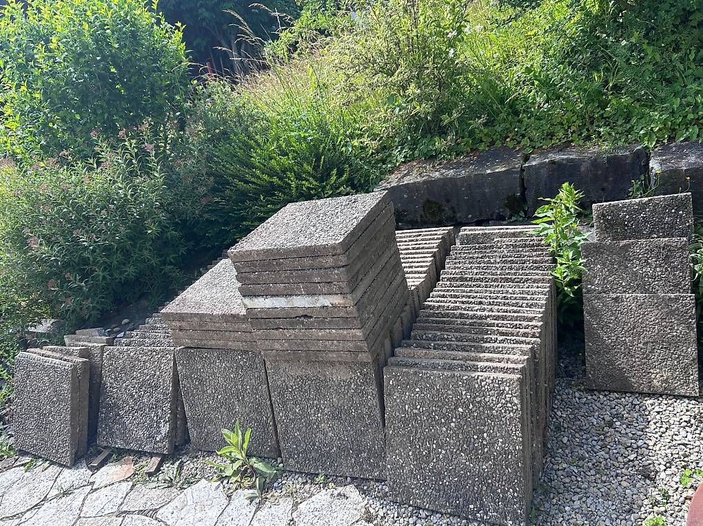 Bodenbeläge: Waschbeton Platten Steinplatten  – Gebraucht aus Ebnat-Kappel von Chantalle 1
