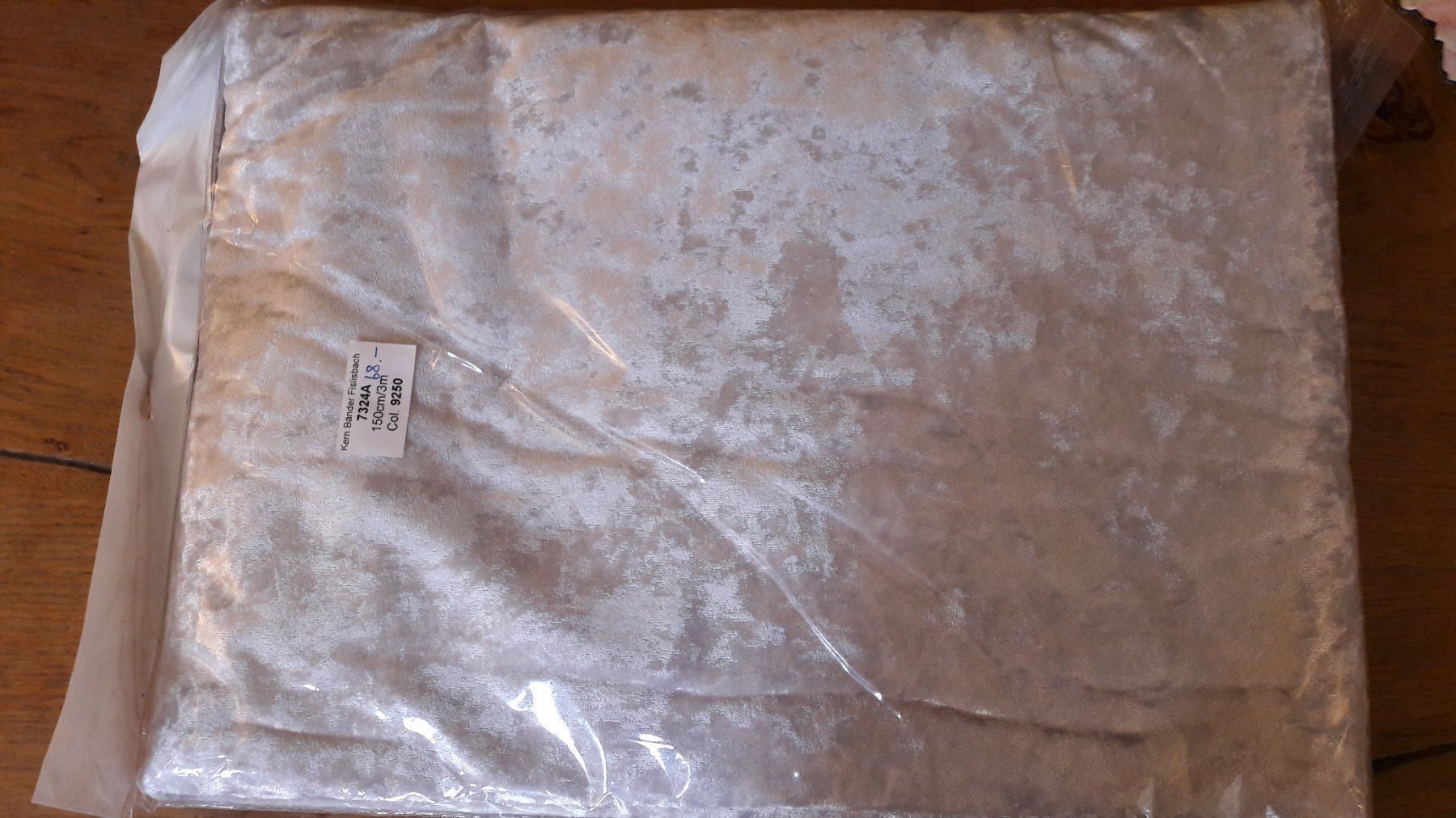 Tessuti: Dekostoff – Nuovo e nell'imballaggio originale da Rotkreuz venduto da Basana2