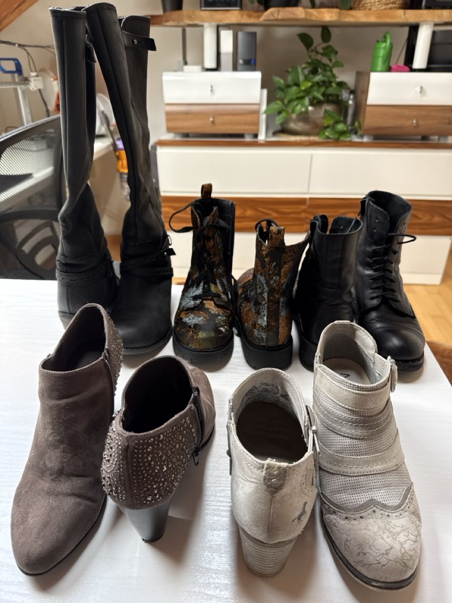 Scarpe da donna: Diverse Schuhe Größe 38/ Konvolut – Usato da Andhausen venduto da danny1407 1