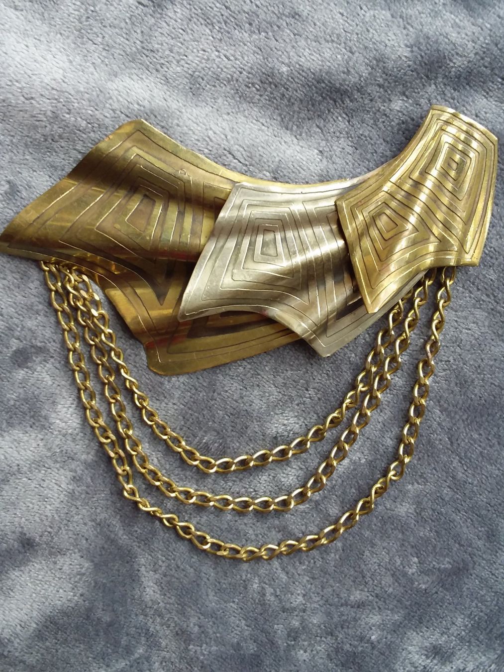 Broschen & Nadeln: Antike ART DECO signierte Luxus Brosche, ca 1920 – Gebraucht aus Zürich von sanwit 1