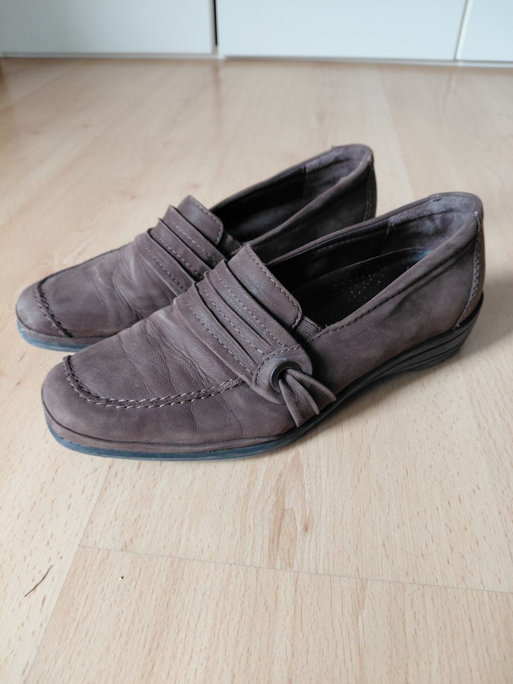 Scarpe da donna: Medicus Halbschuhe echtes Leder Gr.5 1/2 oder 38 1/2 – Usato da Seftigen venduto da man_tr96