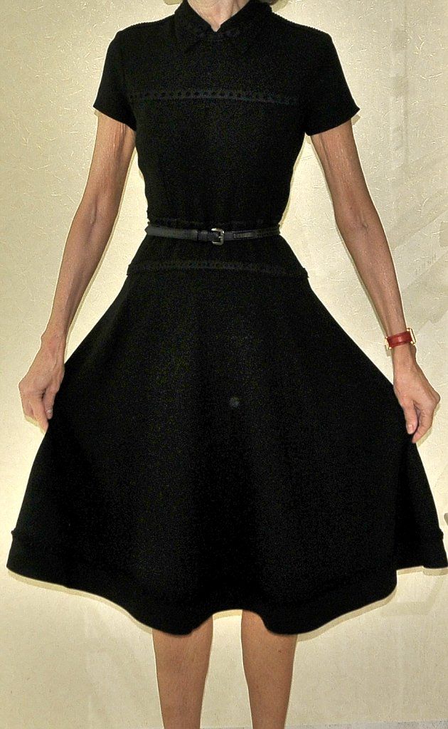 Saint Laurent Vestiti: Yves Saint Laurent Kleid – Usato da Gersau venduto da Anna-1 1