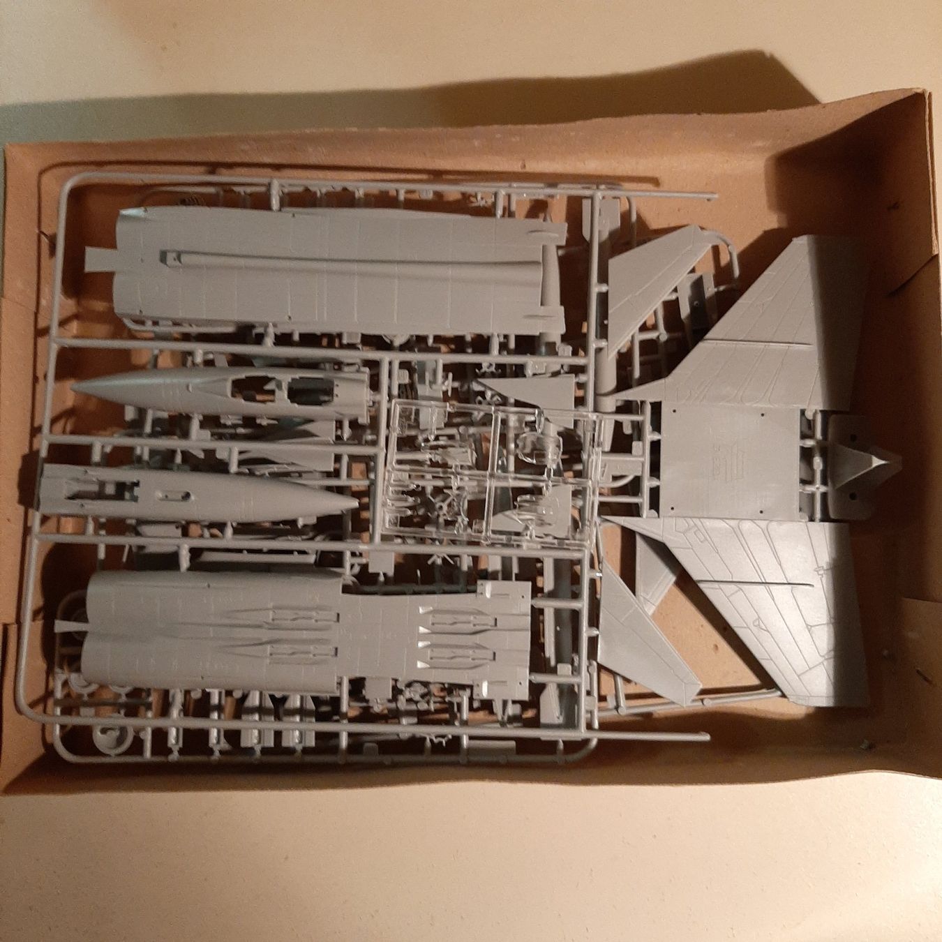 Zvezda Modellbausätze & Standmodelle: 2090 ... MIG-31 Interceptor ... Zvezda 7229 – Gebraucht aus Bonstetten von Benibanny59 2
