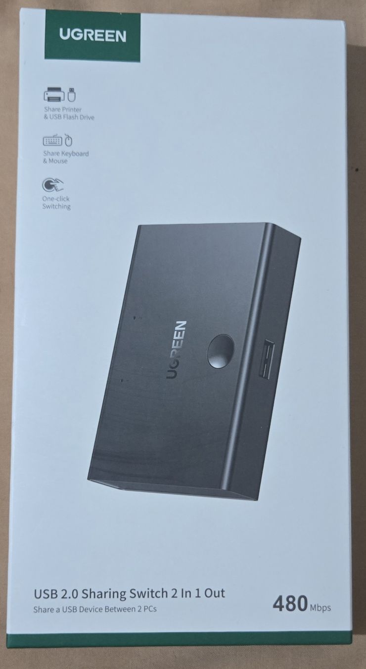 Ugreen Hub & Switch: UGREEN USB 2.0 Sharing Switch 2 in 1 Out (480Mbps)  – Nuovo e nell'imballaggio originale da Lausanne venduto da Baha76_s