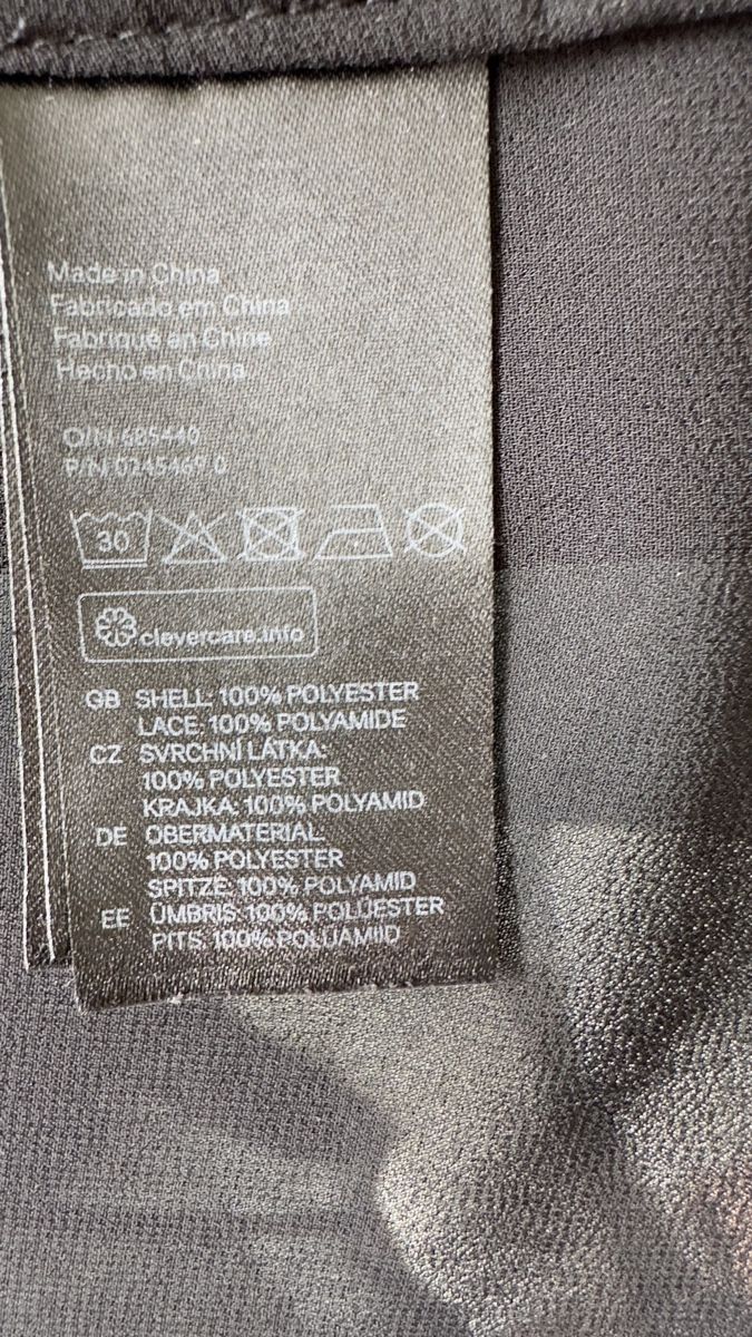 H&M Camicette: Schicke Damenbluse von H&M – Nuovo (secondo la descrizione) da Adliswil venduto da RicPro 6