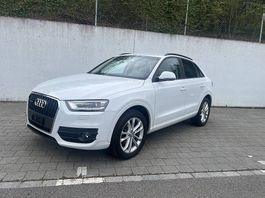AUDI Q3 2.0 TFSI quattro ( mit AHK )