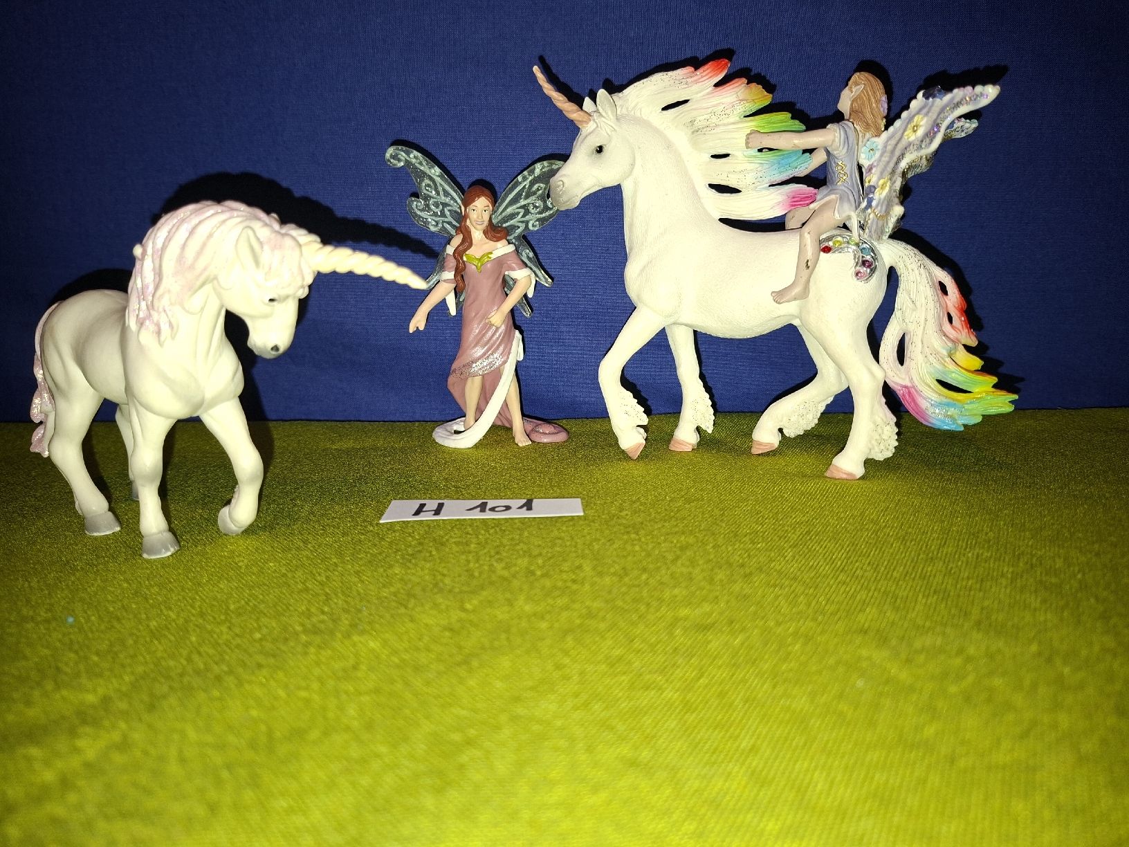 Schleich Spielzeuge: Schleich Einhörner H101 – Gebraucht aus Aarberg von Fink010 1