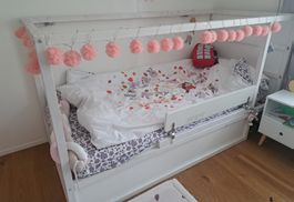 Kinderbett 90x200 Ikea mit Schutzgitter, weiss angemalt