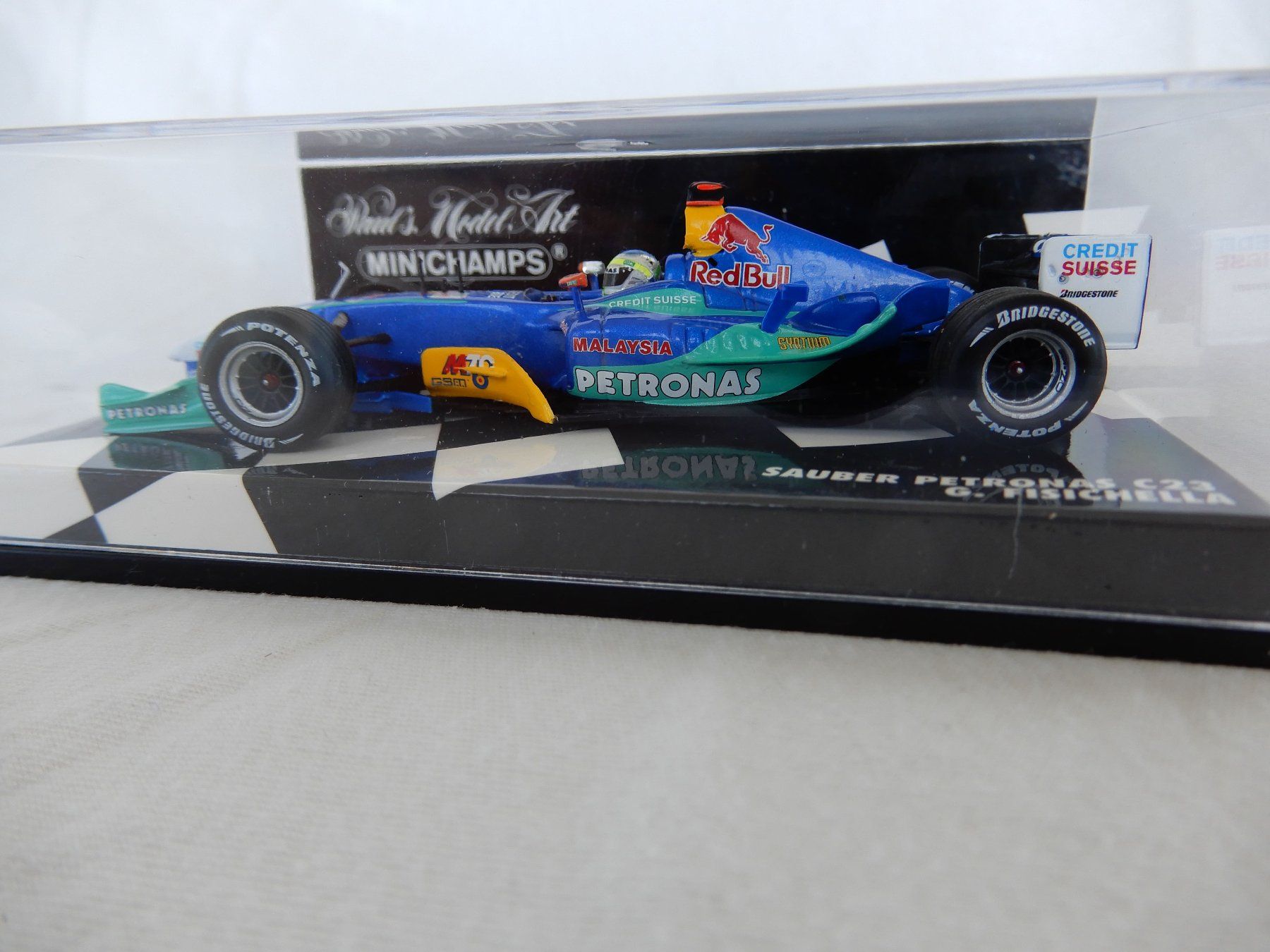 Modellautos: F1 Sauber Petronas C23 – Neu und originalverpackt aus Berg SG von wp5_75cm
