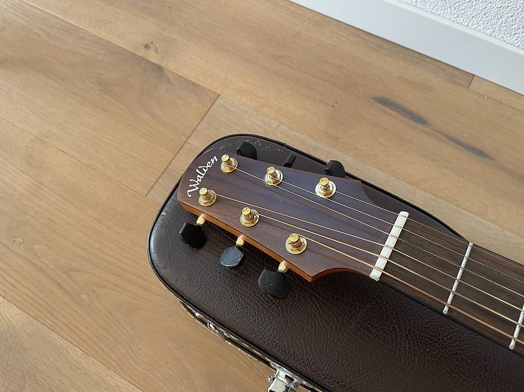 Musikinstrumente: Walden B-1E Baritone Guitar mit Preamp – Gebraucht aus Steinmaur von Solvej01 4