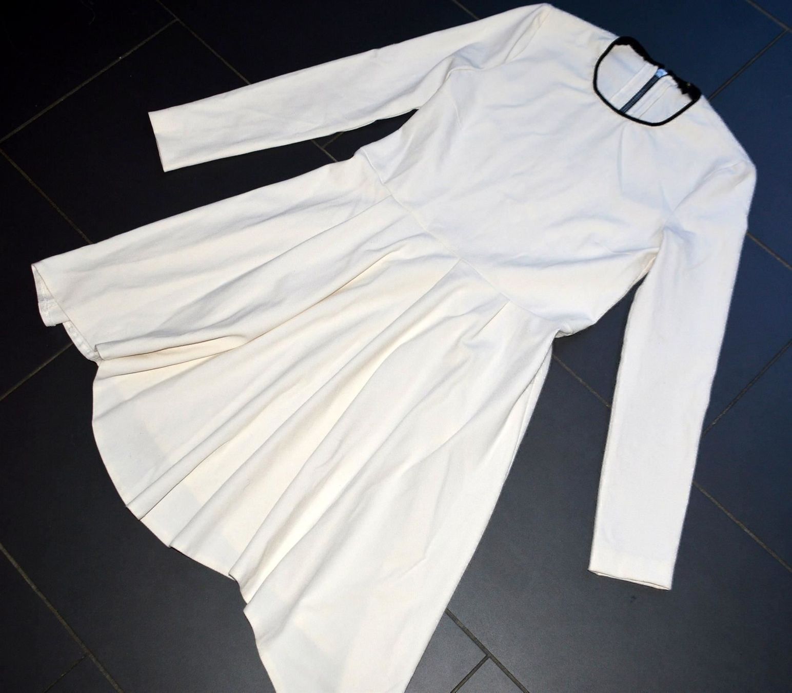 Kleider: Maje Kleid / Robe / tunique .S – Gebraucht aus Collonges von Auganien 4
