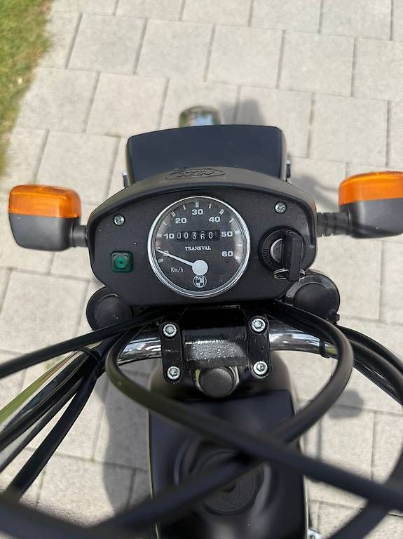Pony Ciclomotori: Pony, schwarz – Usato da Mörschwil venduto da Svea2021 1