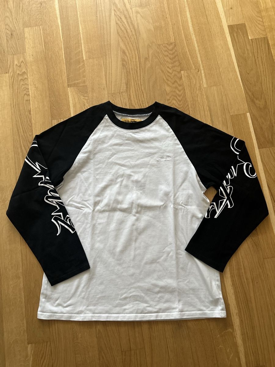 Corteiz T-shirts: Langarmshirt  Corteiz Grösse M – D'occasion à Erlinsbach SO par dikaan
