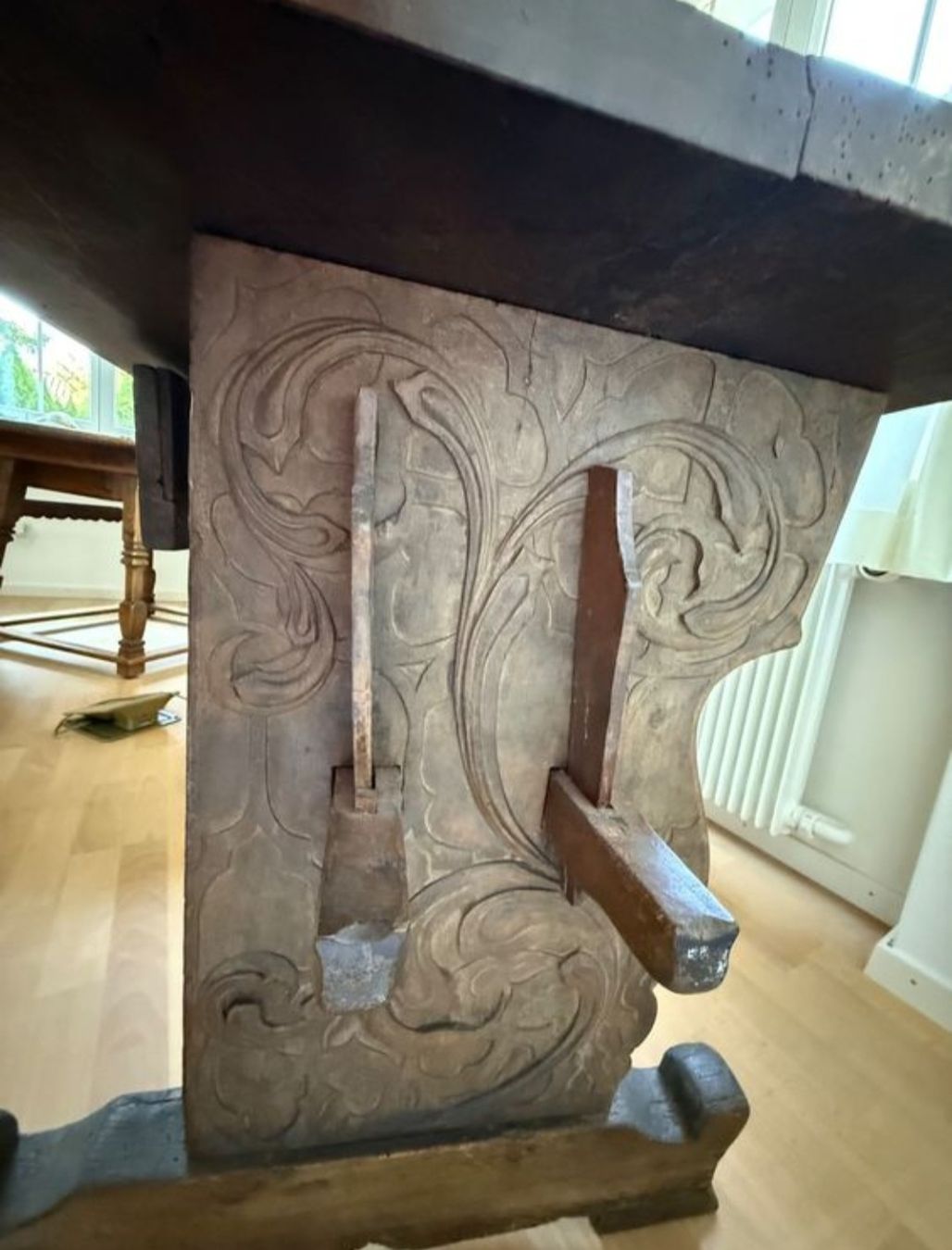 Tables: tisch rustical – Défectueux à Schwellbrunn par Jaguarpanter
