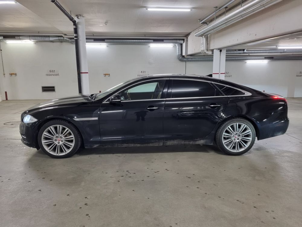 TAXI Jaguar XJL 3.0 S/C AWD Portfolio