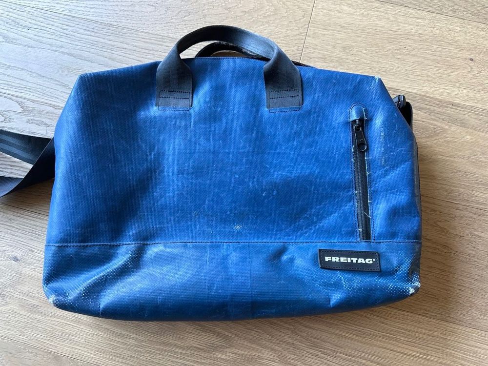FREITAG F305 ROY Laptop Bag M (Gebraucht) in Martigny für CHF 50 – mit ...