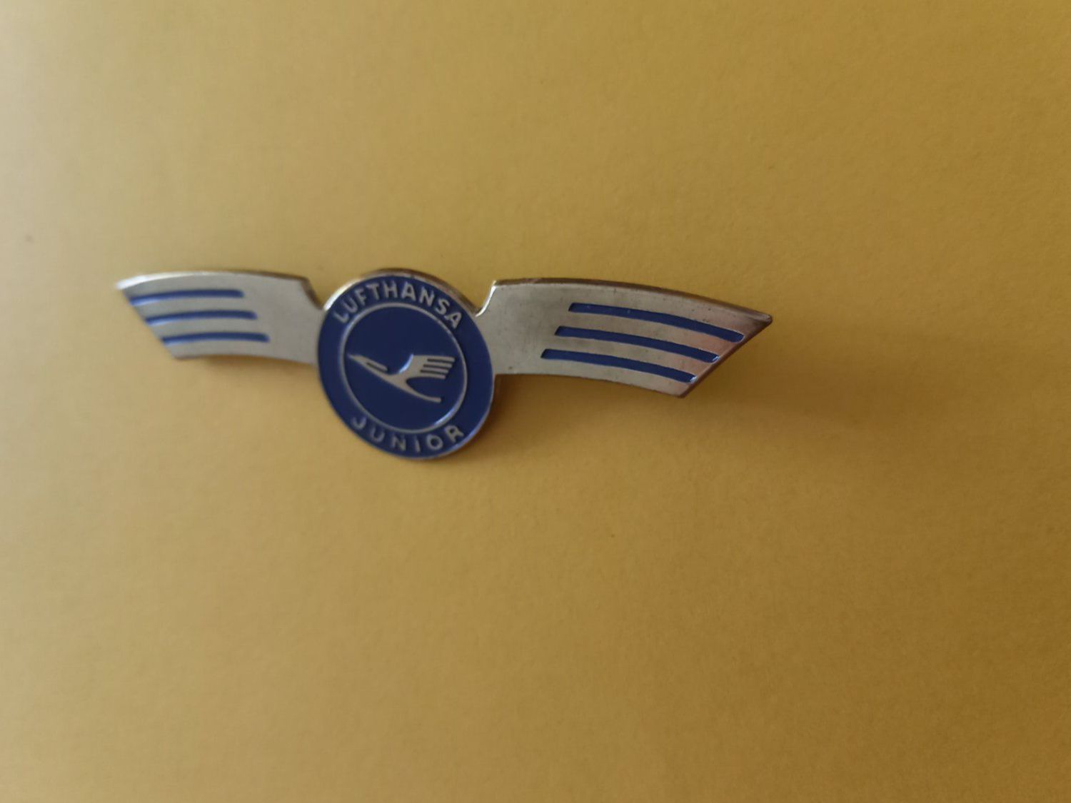 Lufthansa Plaketten & Abzeichen: Badge, Lufthansa Junior – Gebraucht aus Rossens FR von Souris1