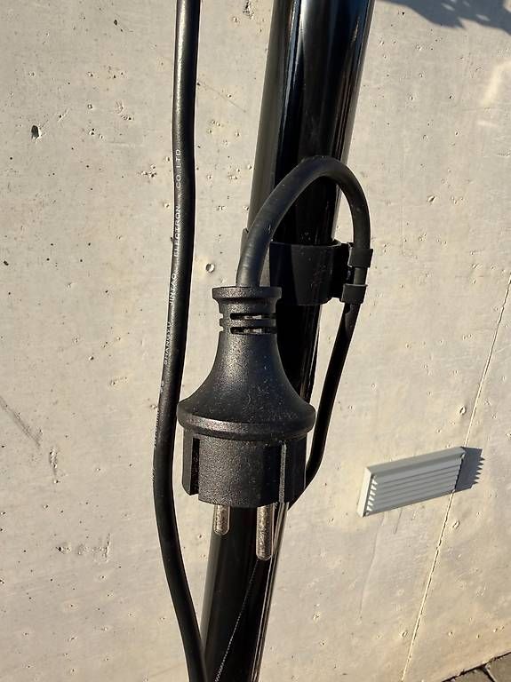 Radiateurs: Outdoor Heizlampe – D'occasion à Utzigen par cdrg 2