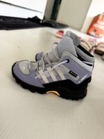 Trekking Schuhe 