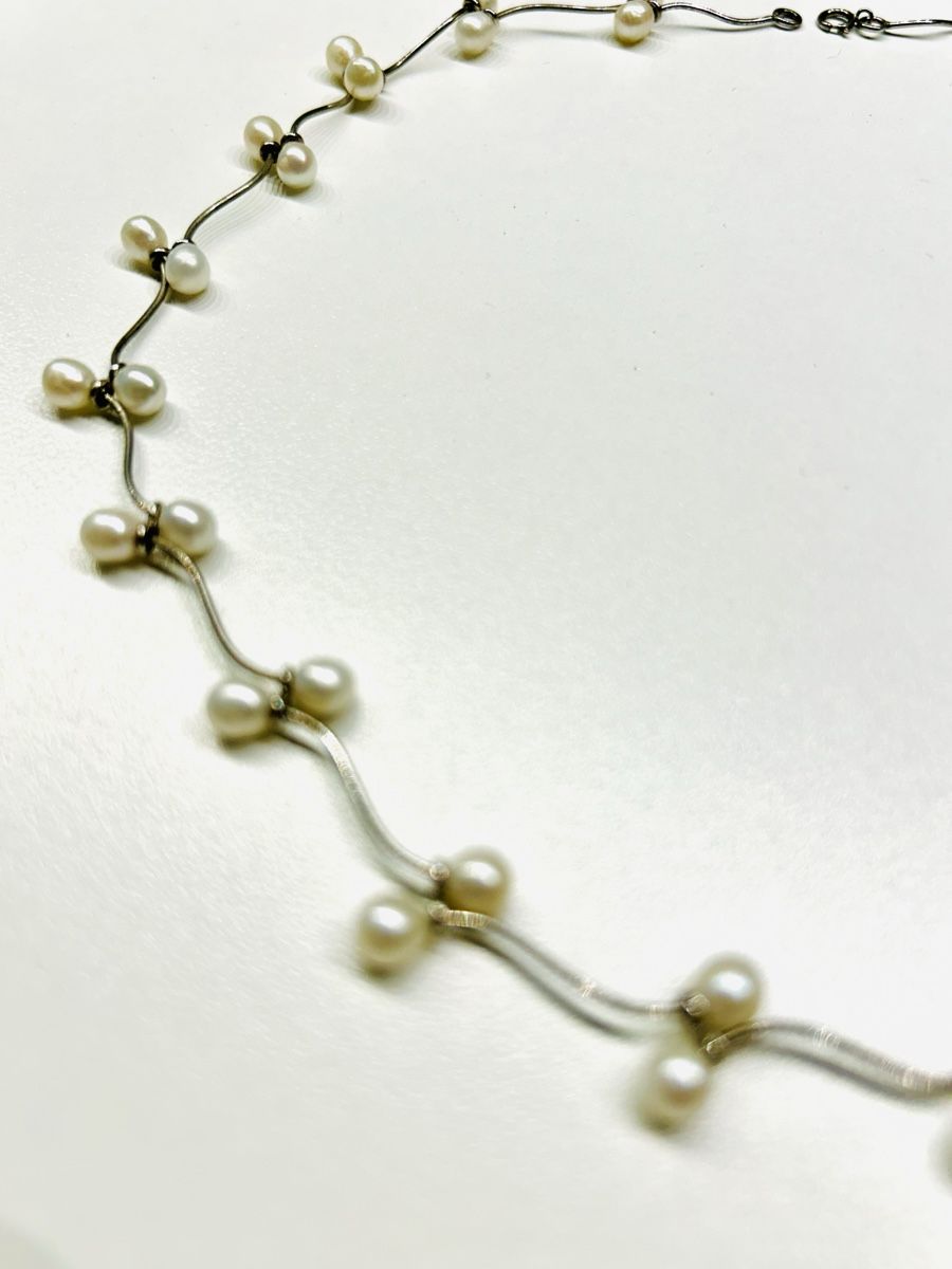Catenine: Silberhalskette mit Perlen, elegant & zeitlos! – Usato da Gunten venduto da starfish3 3