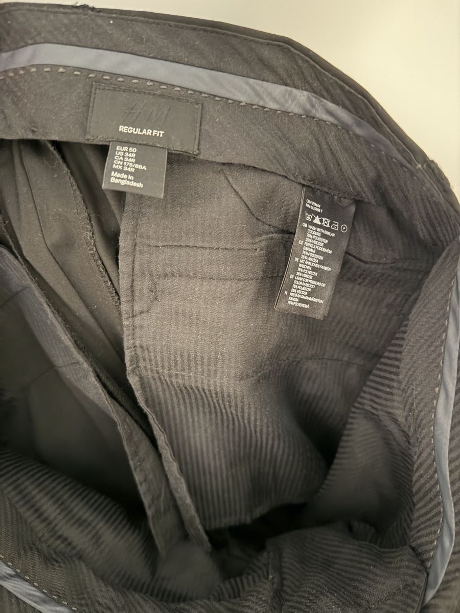H&M Completi: Schwarzer Herren SET Anzug von H&M, Grösse 50 – Usato da Susten venduto da AMAZE 3