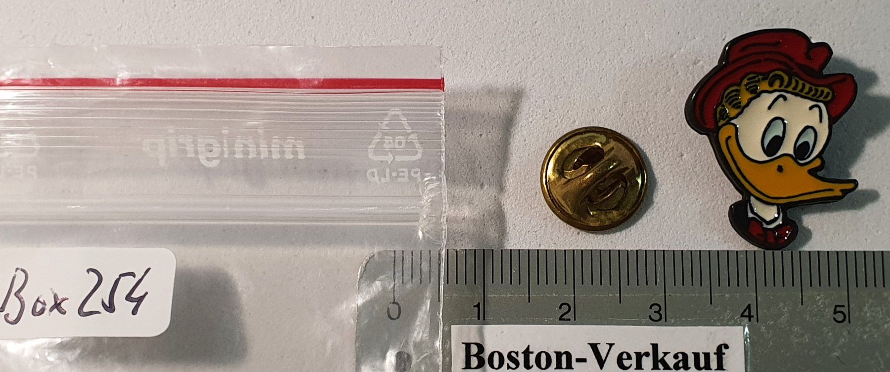 Placchette & Badge: Box254 - Pin Walt Disney - Gustav Gans – Usato da Reinach BL venduto da Boston-Verkauf 2