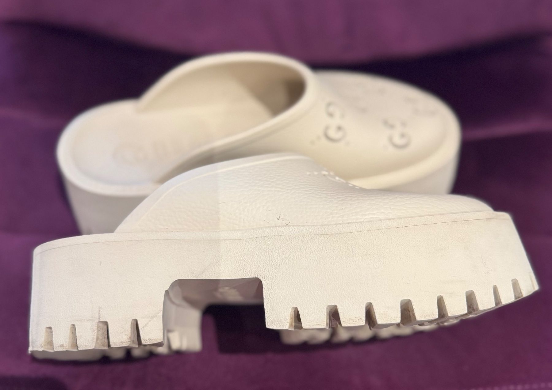 Gucci Scarpe da donna: Gucci slides – Usato da Zürich venduto da MagicStuff007 2