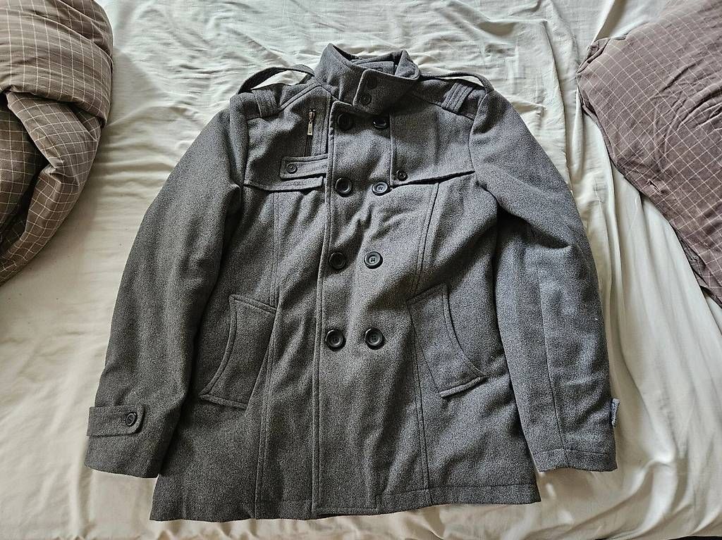 Cappotti: Zones Mantel Winterjacke grau XL Extra Large – Usato da Zürich venduto da tobigs