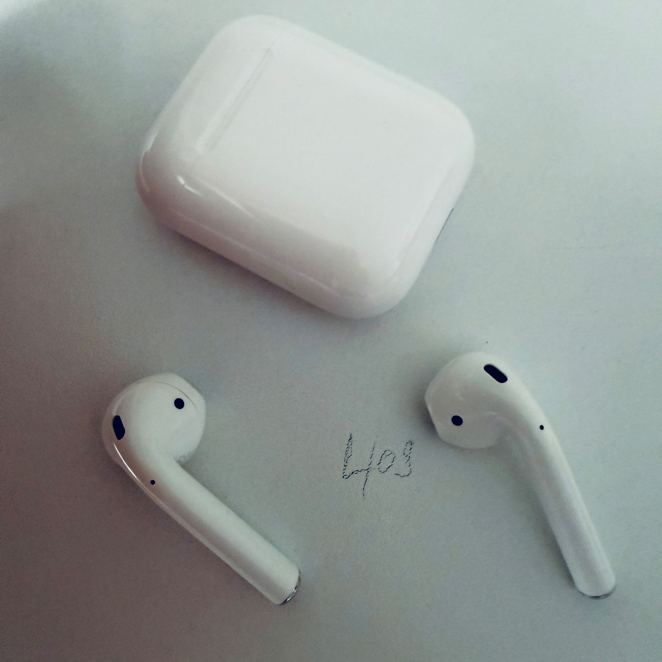 Apple Cuffie: Original Apple AirPods 2 Gen. Wireless Kopfhörer & Case – Usato da Basel venduto da MY.AIRPODS.SHOP 6